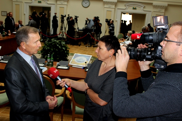 2016_10_groysman_FPU9.jpg