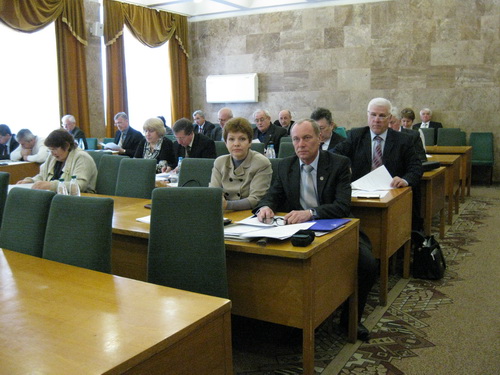 plenum0413_2.jpg